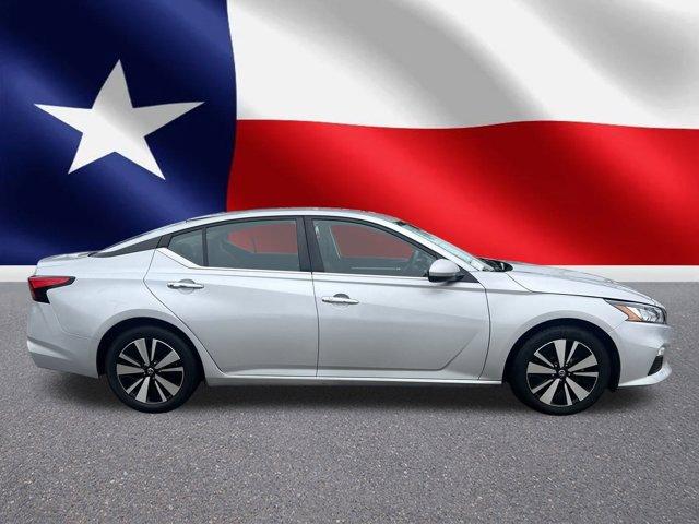 Used 2022 Nissan Altima SV with VIN 1N4BL4DV5NN308908 for sale in Jersey Village, TX