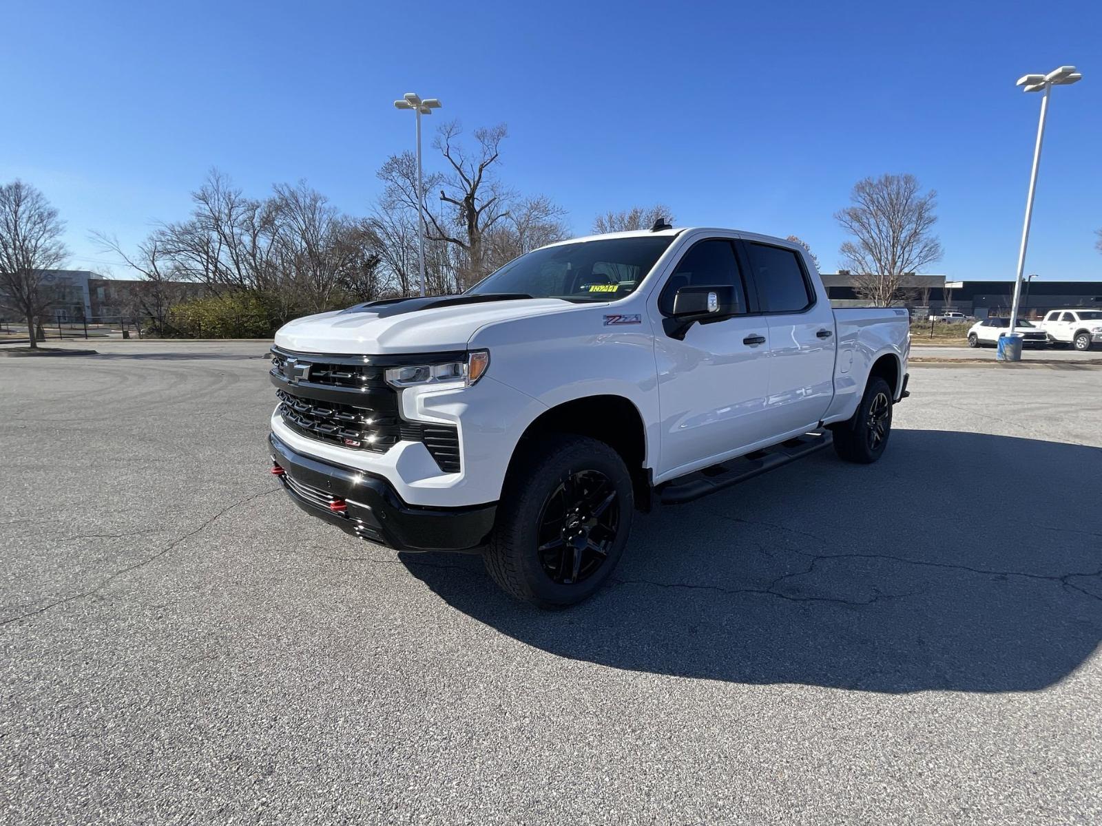 2025 Chevrolet Silverado 1500 Vehicle Photo in BENTONVILLE, AR 72712-4322