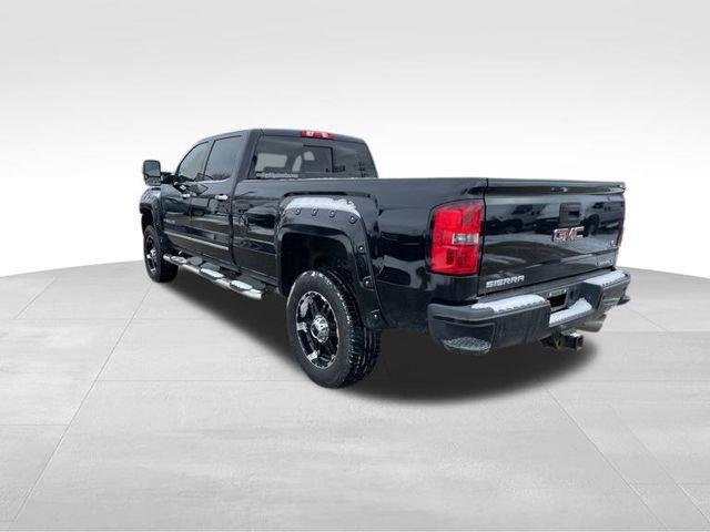 2015 GMC Sierra 3500HD available WiFi Vehicle Photo in MEDINA, OH 44256-9631