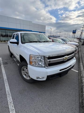 2010 Chevrolet Silverado 1500 Vehicle Photo in ALCOA, TN 37701-3235