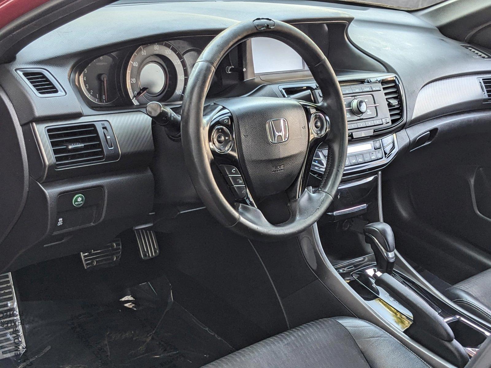 2017 Honda Accord Sedan Vehicle Photo in Tampa, FL 33614