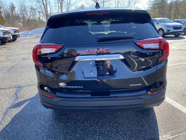 2024 GMC Terrain Vehicle Photo in LEOMINSTER, MA 01453-2952