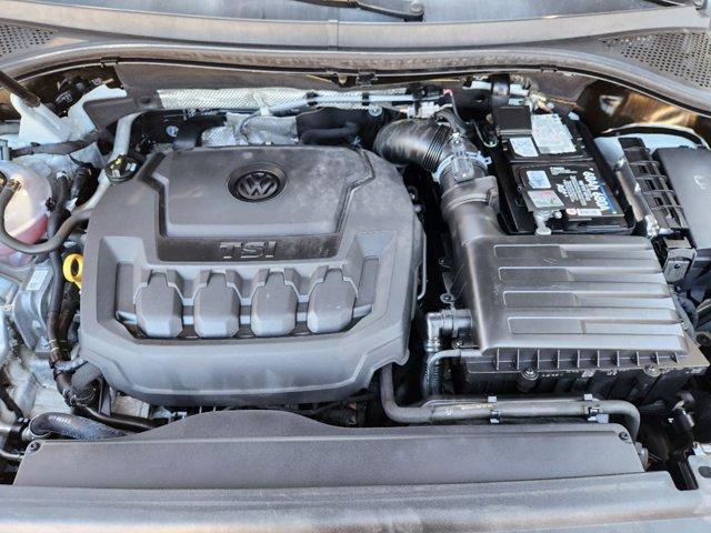 2018 Volkswagen Tiguan Vehicle Photo in DALLAS, TX 75209