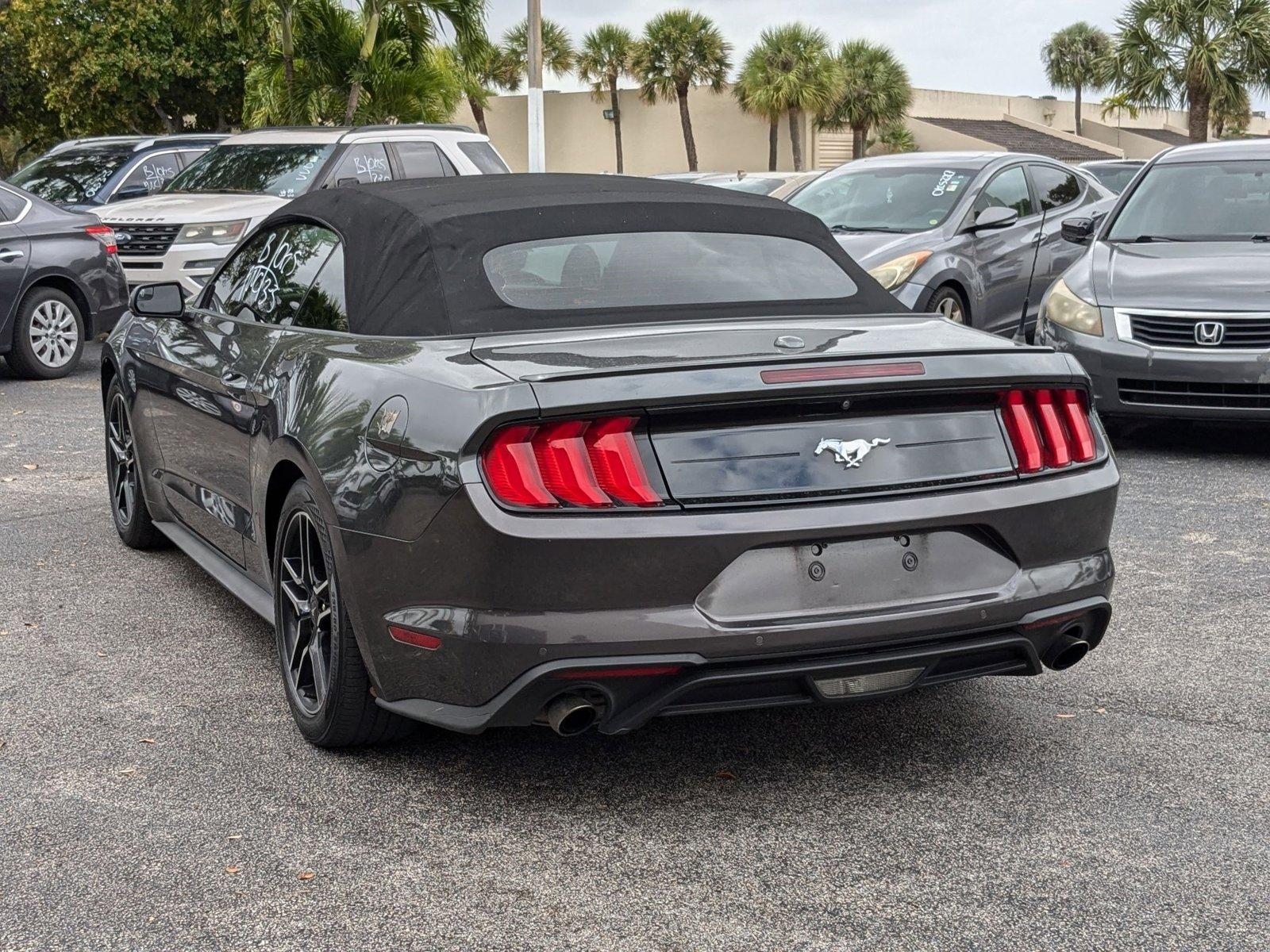 2020 Ford Mustang Vehicle Photo in Miami, FL 33015