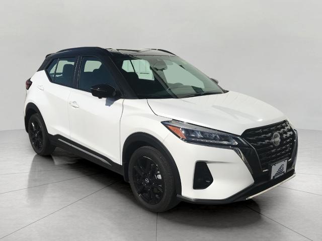 2023 Nissan Kicks Vehicle Photo in GREEN BAY, WI 54303-3330