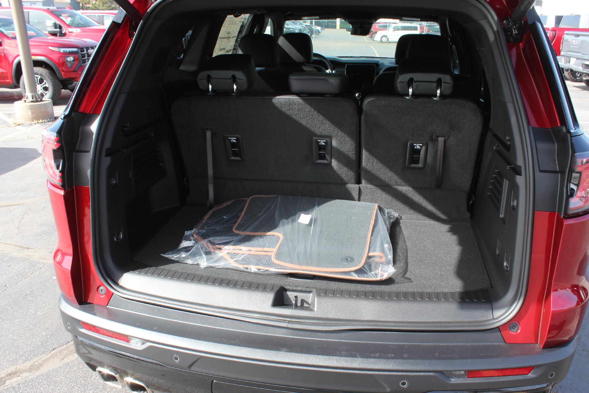 2025 GMC Acadia Vehicle Photo in AURORA, CO 80012-4011