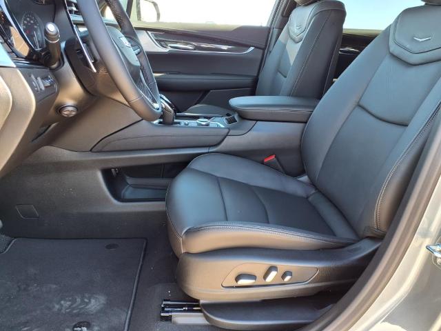 2025 Cadillac XT6 Vehicle Photo in Denton, TX 76205