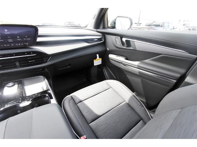 2025 Buick Enclave Vehicle Photo in ROSENBERG, TX 77471-5675