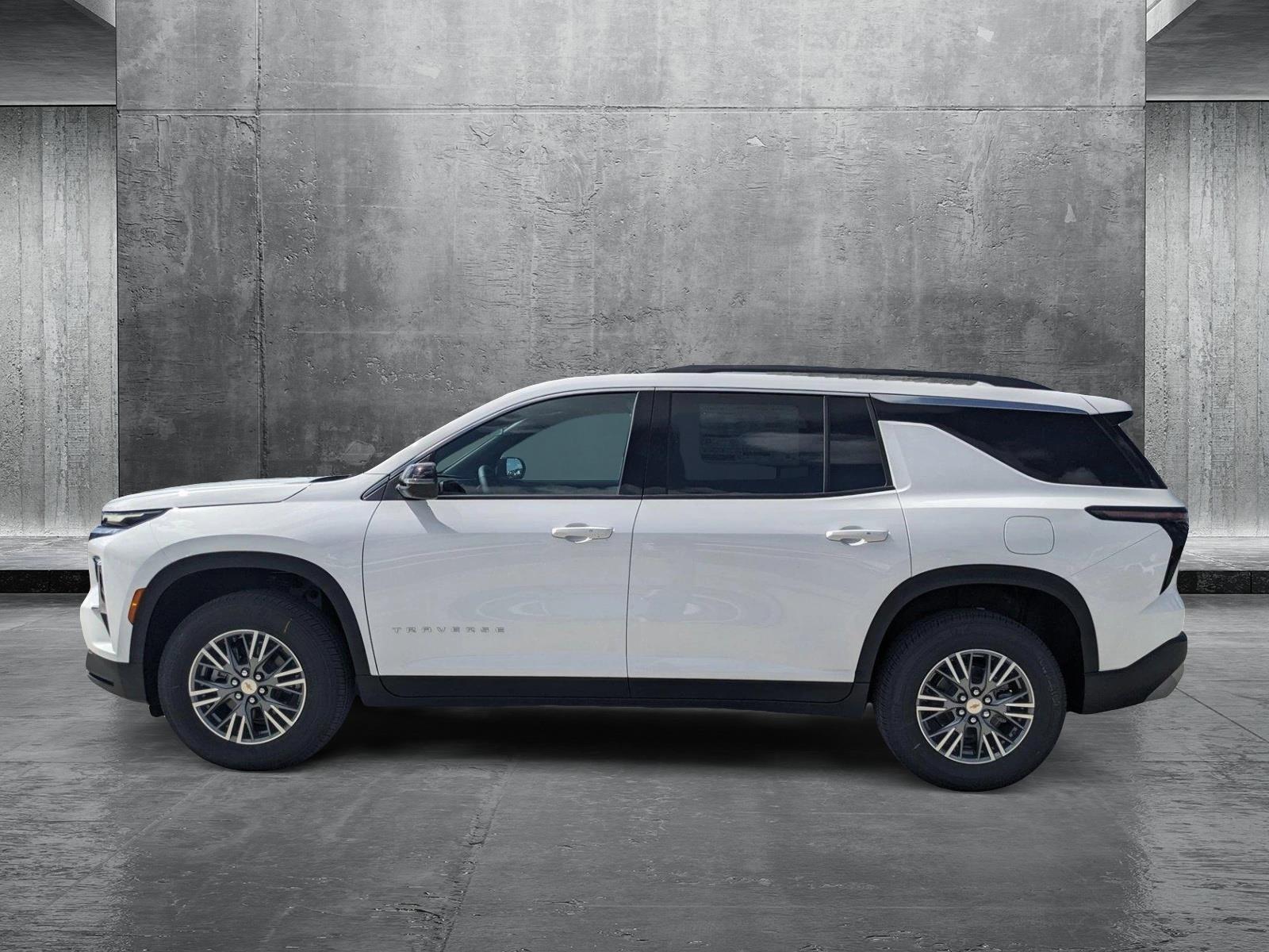 2025 Chevrolet Traverse Vehicle Photo in MIAMI, FL 33172-3015