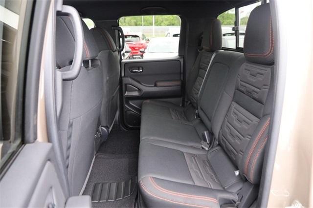2024 Nissan Frontier Vehicle Photo in Hazelwood, MO 63042