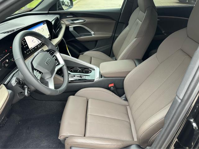 2025 Audi Q5 Vehicle Photo in HOUSTON, TX 77090