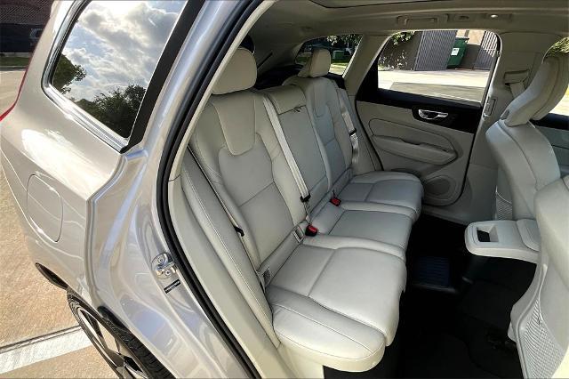 2025 Volvo XC60 Plug-In Hybrid Vehicle Photo in Houston, TX 77007
