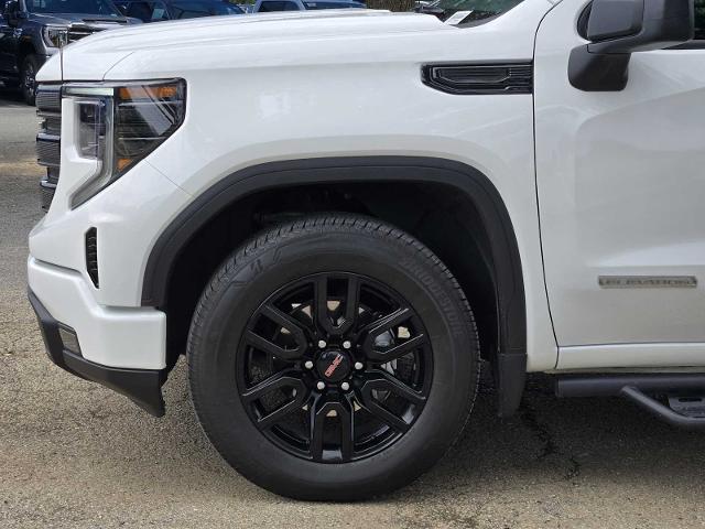 2024 GMC Sierra 1500 Vehicle Photo in DENTON, TX 76210-9321