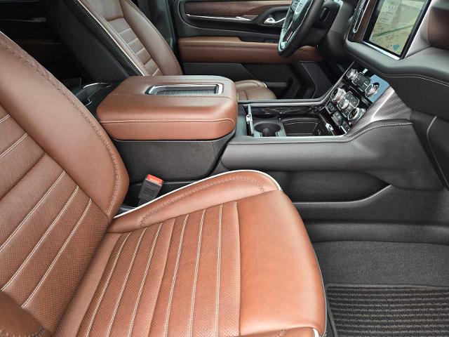 2024 GMC Yukon Vehicle Photo in DENTON, TX 76210-9321