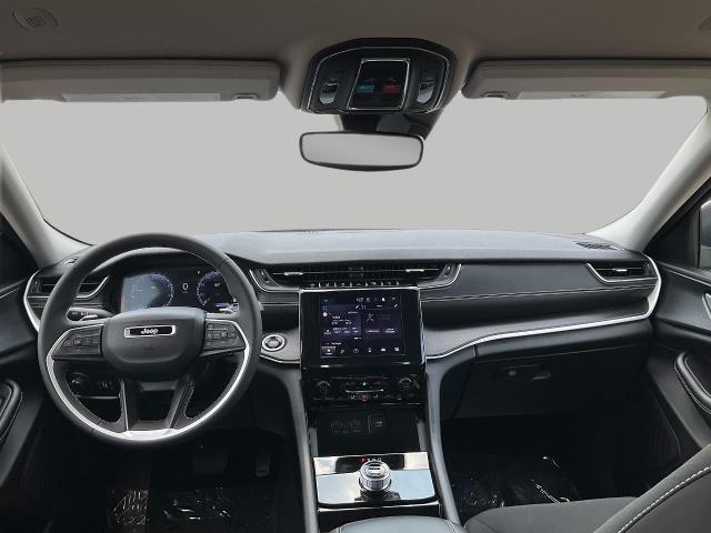 2023 Jeep Grand Cherokee L Vehicle Photo in Kaukauna, WI 54130