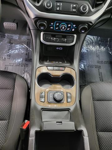 2023 GMC Acadia Vehicle Photo in NEENAH, WI 54956-2243