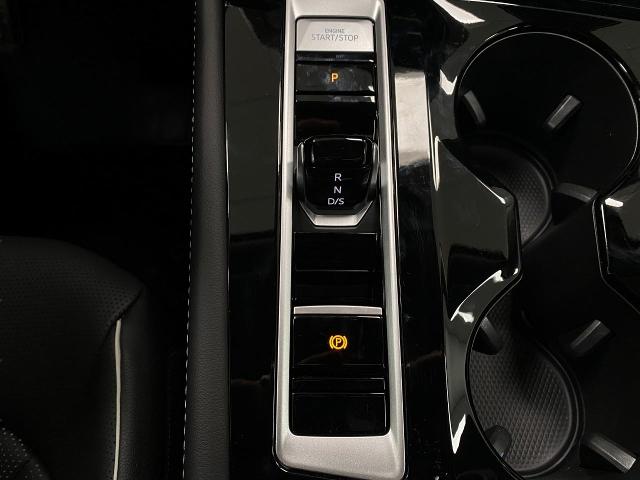 2025 Volkswagen Atlas Vehicle Photo in Appleton, WI 54913