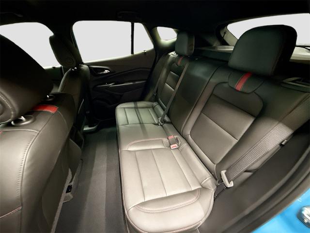 2025 Chevrolet Trax Vehicle Photo in EVERETT, WA 98203-5662