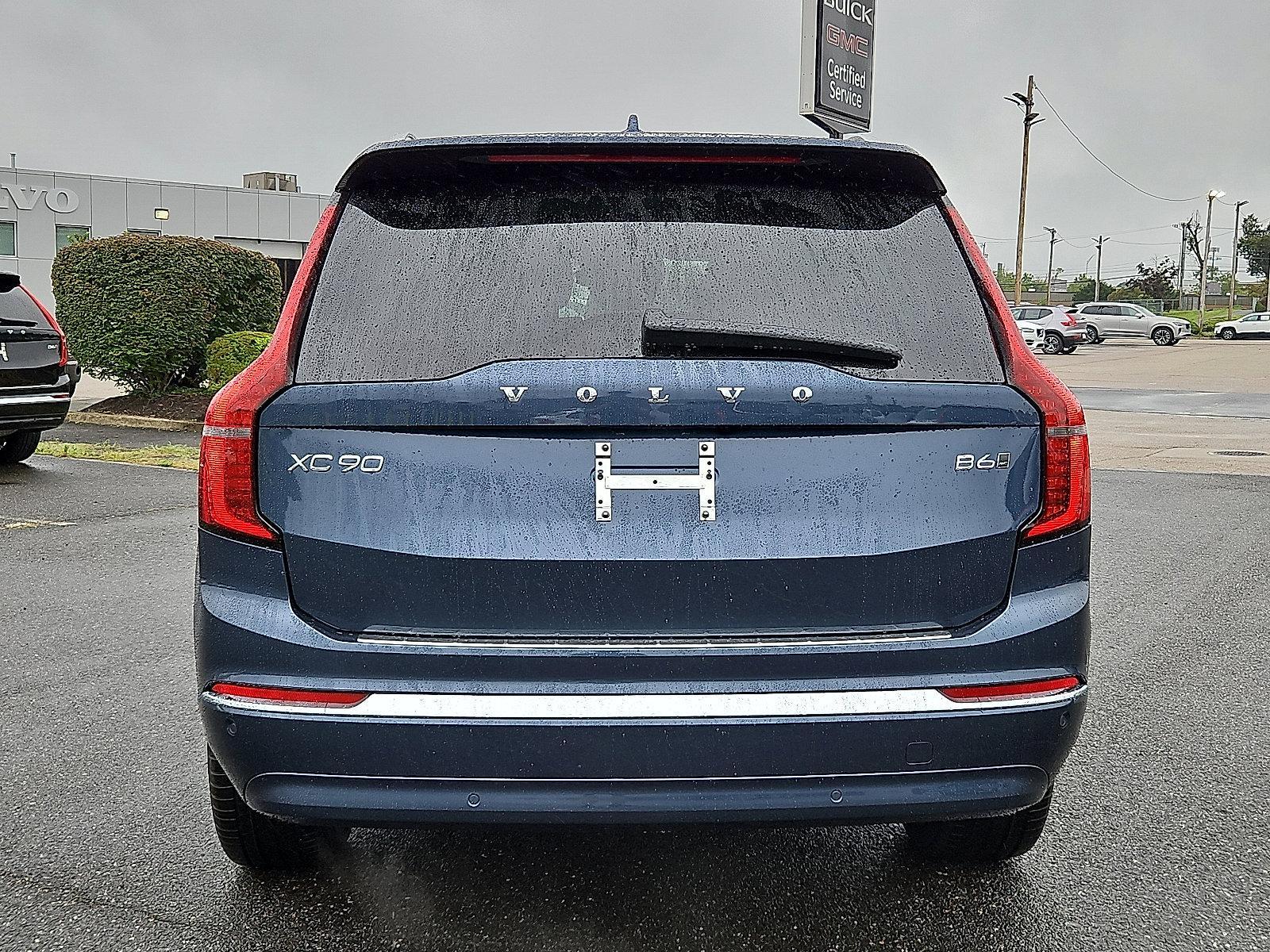 2026 Volvo XC90 Vehicle Photo in Trevose, PA 19053