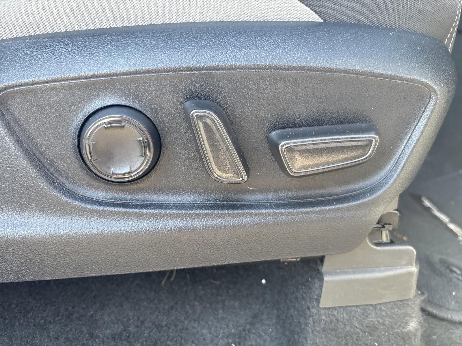 2024 Toyota Tacoma 4WD Vehicle Photo in Mechanicsburg, PA 17050-1707