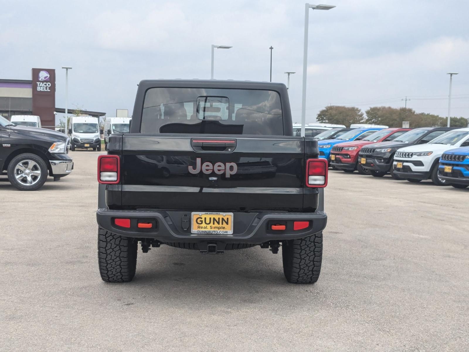 2023 Jeep Gladiator Vehicle Photo in Seguin, TX 78155