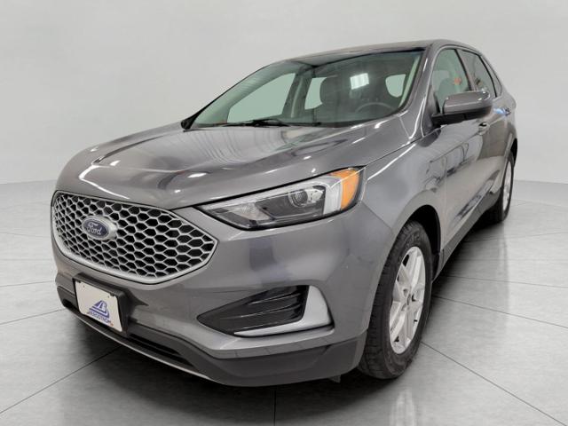 2024 Ford Edge Vehicle Photo in Neenah, WI 54956