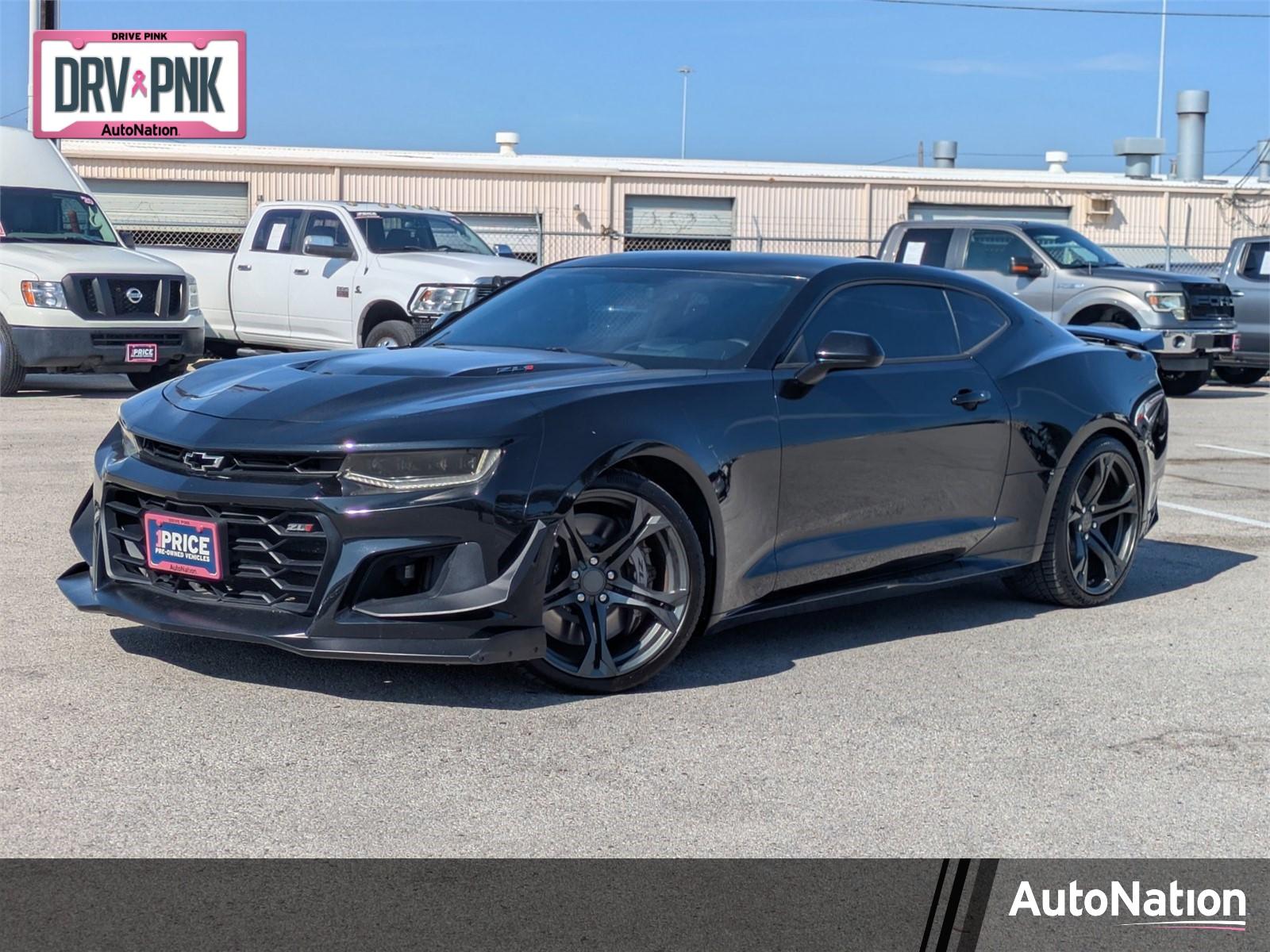 2017 Chevrolet Camaro Vehicle Photo in Corpus Christi, TX 78415