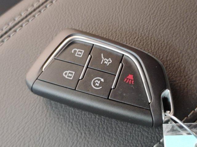 2025 Cadillac XT4 Vehicle Photo in PINEVILLE, NC 28134-8495