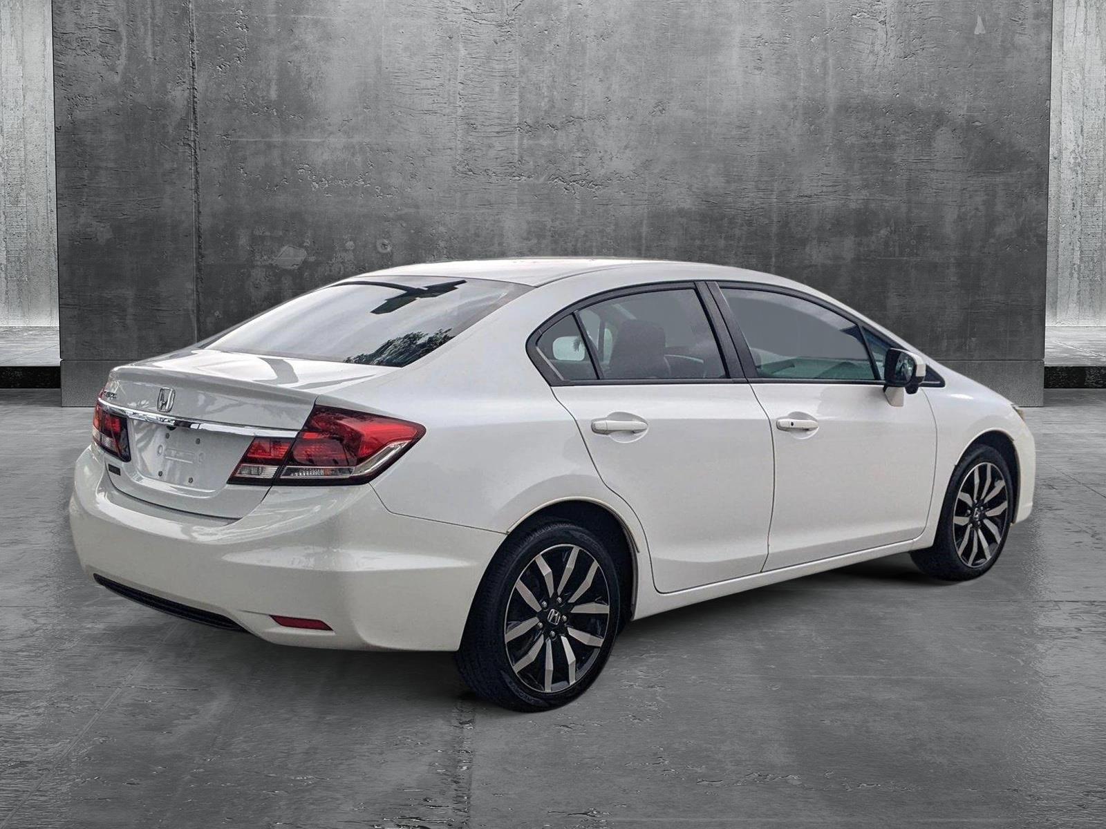 2015 Honda Civic Sedan Vehicle Photo in PEMBROKE PINES, FL 33024-6534