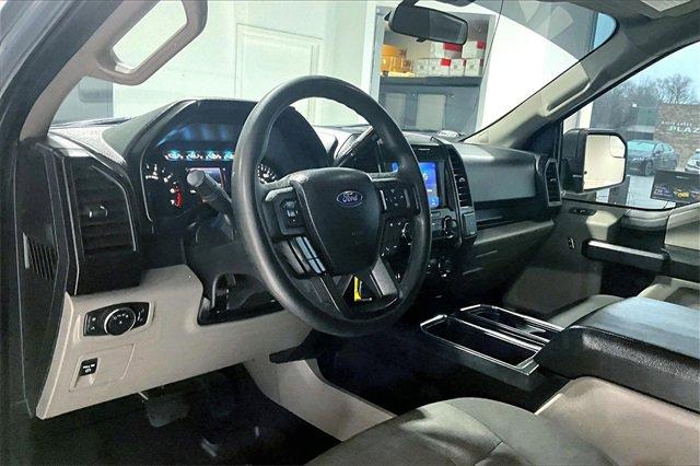 2019 Ford F-150 Vehicle Photo in TOPEKA, KS 66609-0000