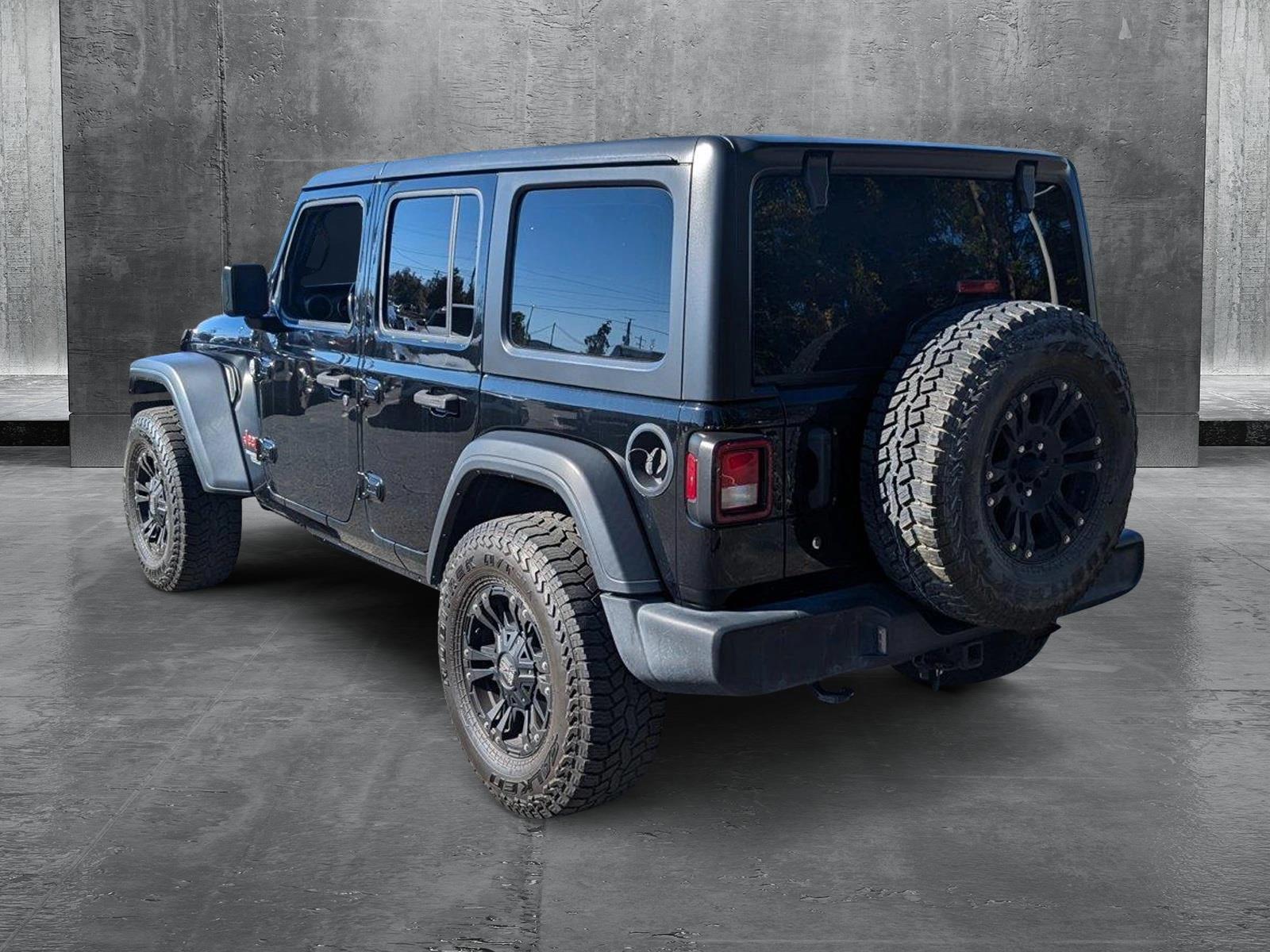 2020 Jeep Wrangler Unlimited Vehicle Photo in Panama City, FL 32401