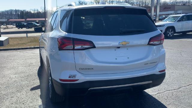 2022 Chevrolet Equinox Vehicle Photo in MOON TOWNSHIP, PA 15108-2571