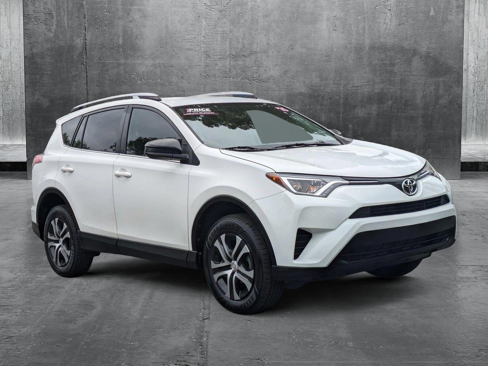 2016 Toyota RAV4 Vehicle Photo in GREENACRES, FL 33463-3207