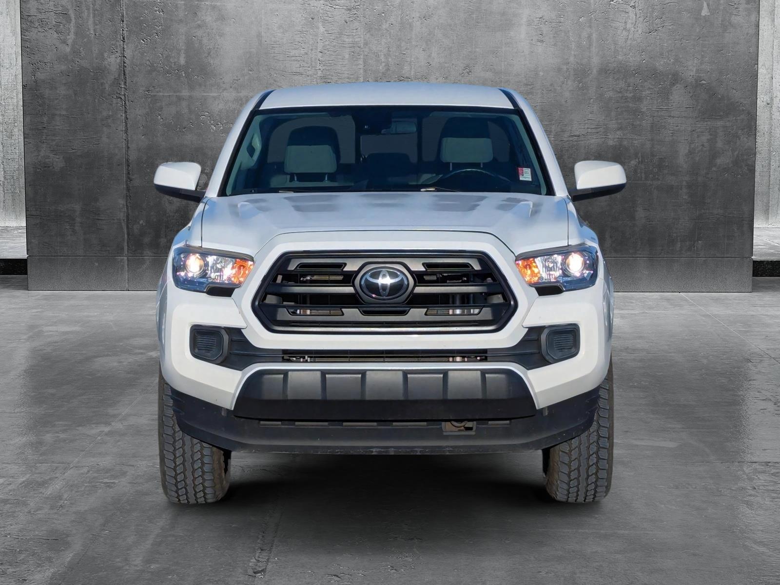 2019 Toyota Tacoma 2WD Vehicle Photo in Ft. Myers, FL 33907