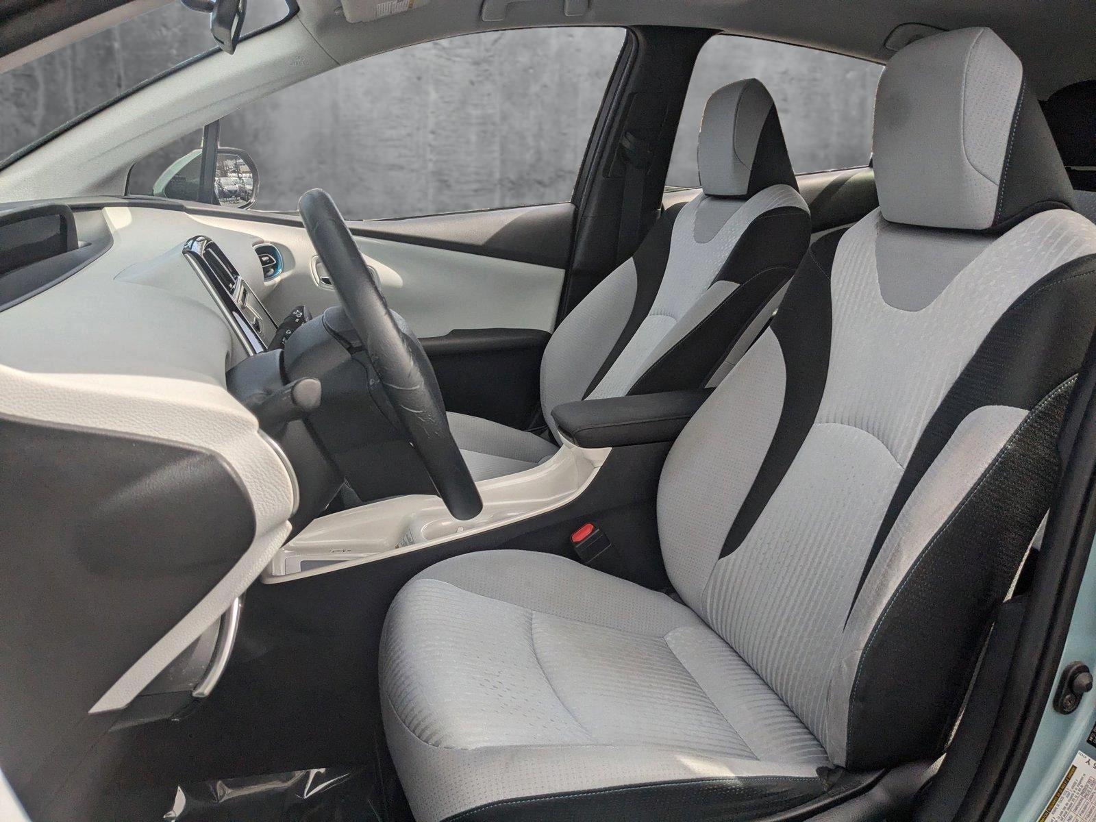 2016 Toyota Prius Vehicle Photo in Cockeysville, MD 21030-2508