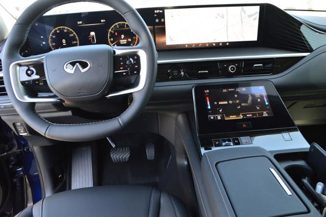 2025 INFINITI QX80 Vehicle Photo in Houston, TX 77090
