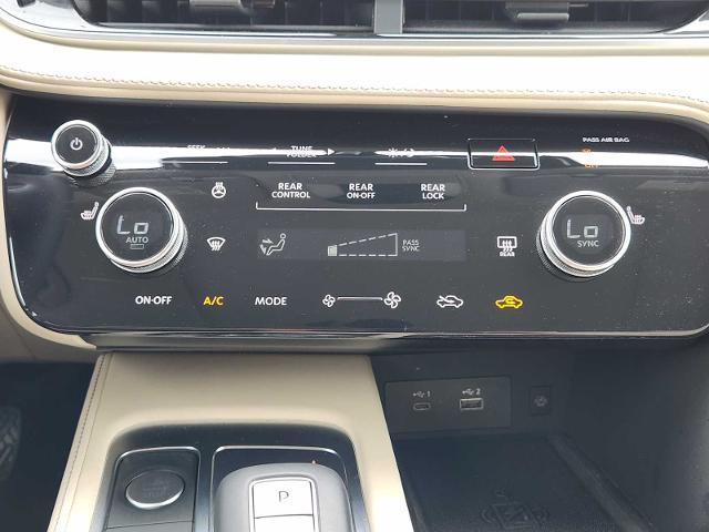 2024 INFINITI QX60 Vehicle Photo in DALLAS, TX 75209