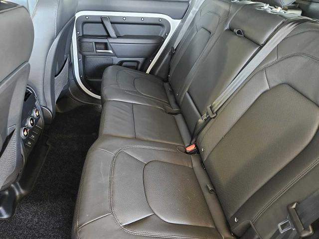 2025 Defender Vehicle Photo in AUSTIN, TX 78717