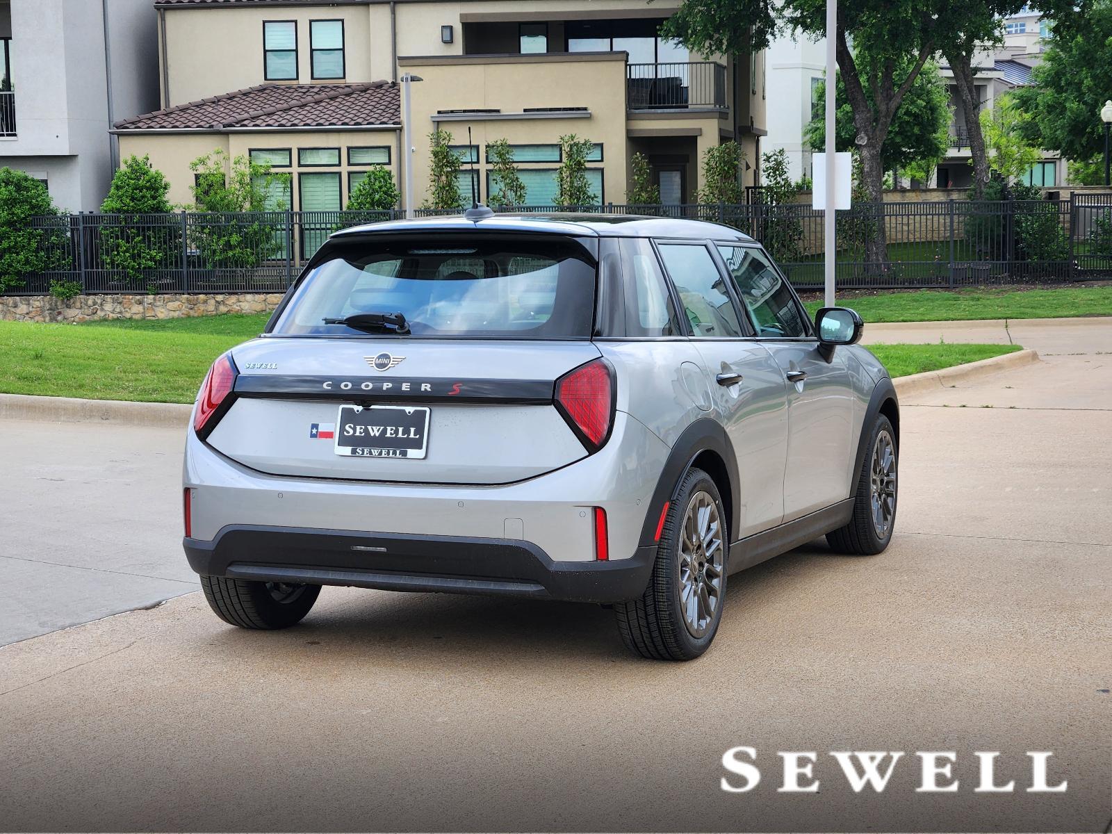 2025 MINI Cooper S Hardtop 4 Door Vehicle Photo in PLANO, TX 75024