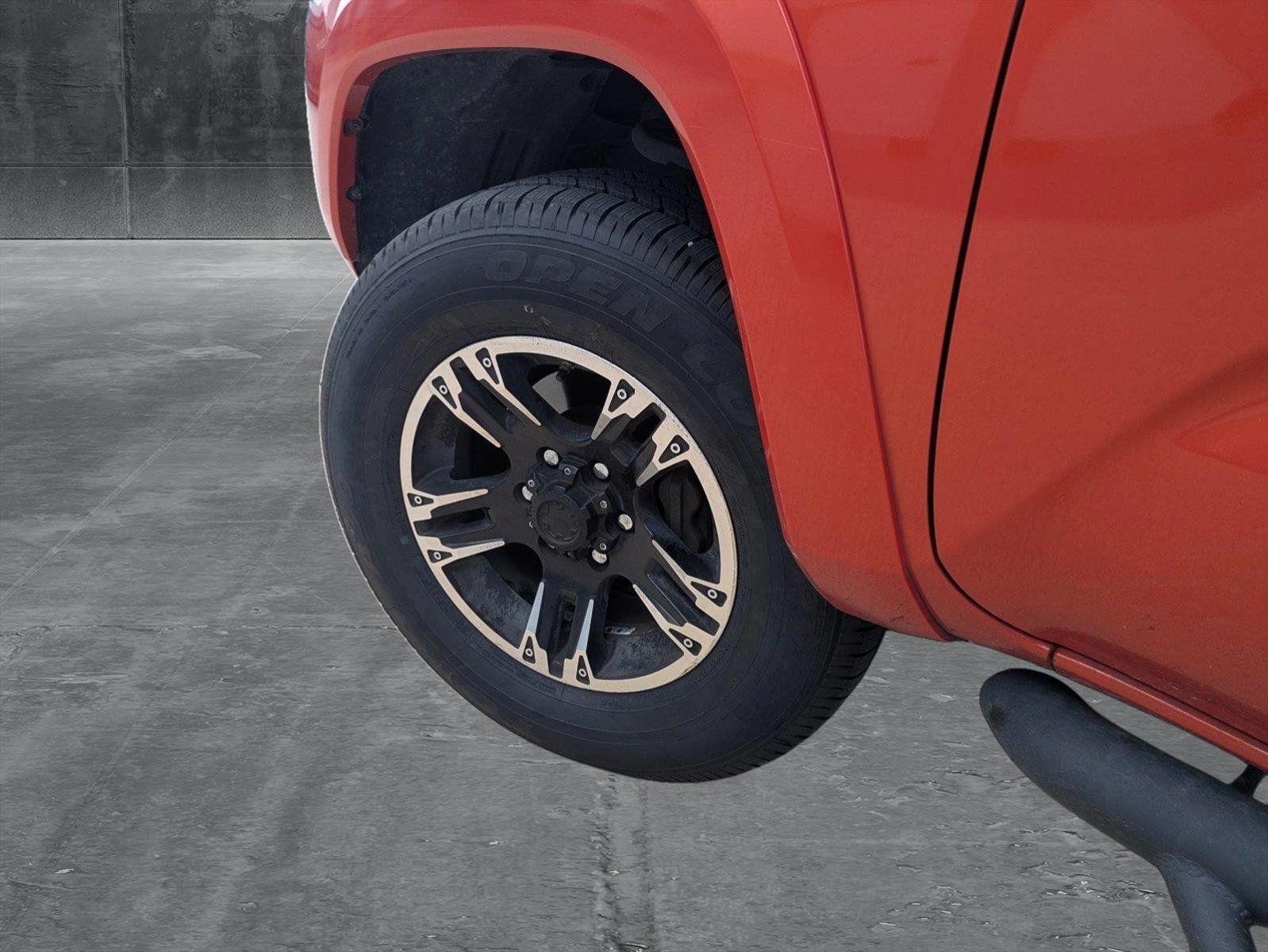 2017 Toyota Tacoma Vehicle Photo in Winter Park, FL 32792
