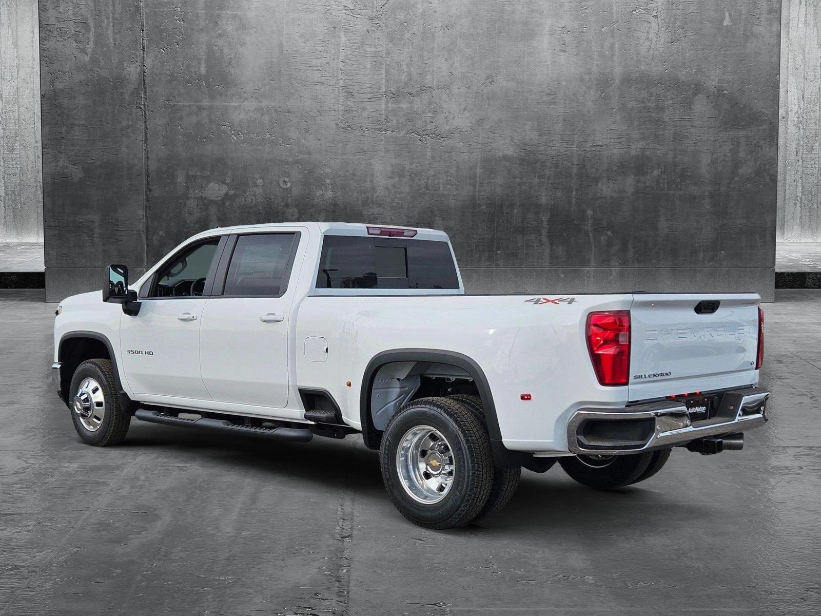 2025 Chevrolet Silverado 3500 HD Vehicle Photo in PEORIA, AZ 85382-3715