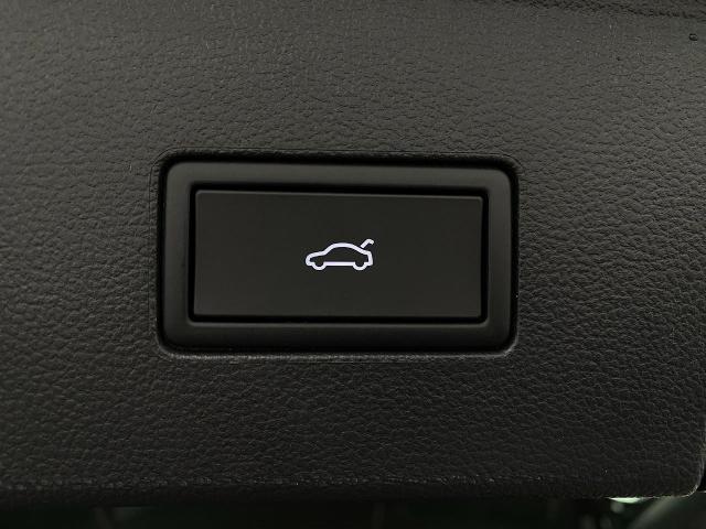 2025 Volkswagen Atlas Vehicle Photo in Appleton, WI 54913