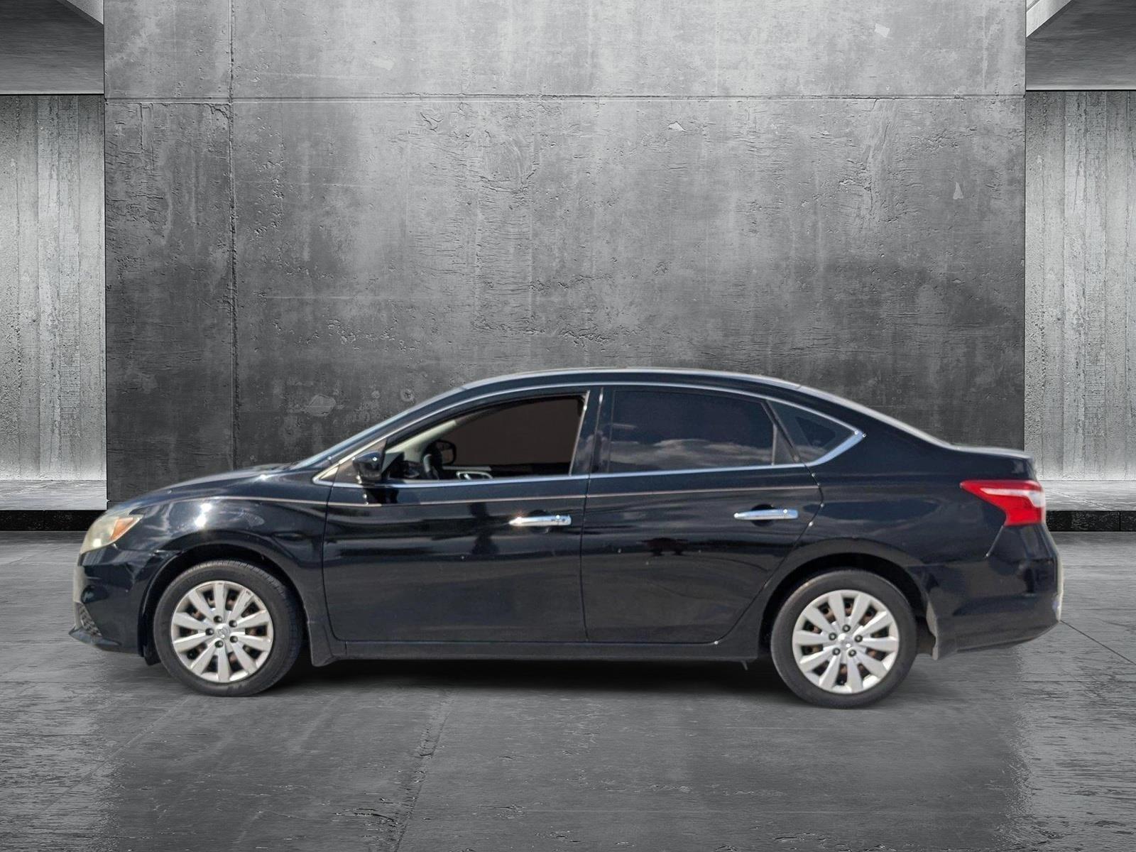 2017 Nissan Sentra Vehicle Photo in Pembroke Pines , FL 33084