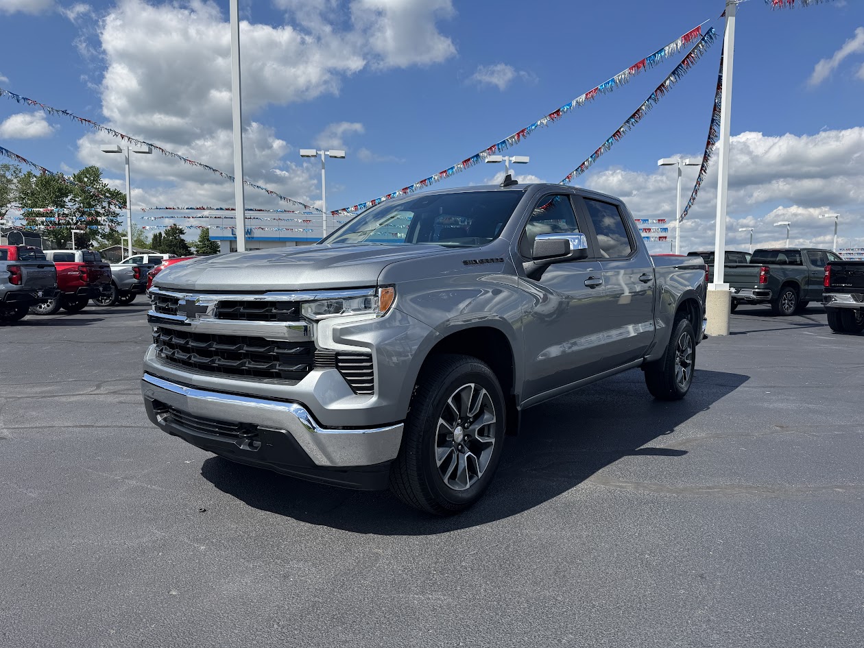 2023 Chevrolet Silverado 1500 Vehicle Photo in BOONVILLE, IN 47601-9633