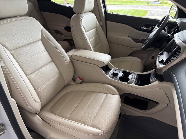 2021 GMC Acadia Vehicle Photo in MANHATTAN, KS 66502-5036