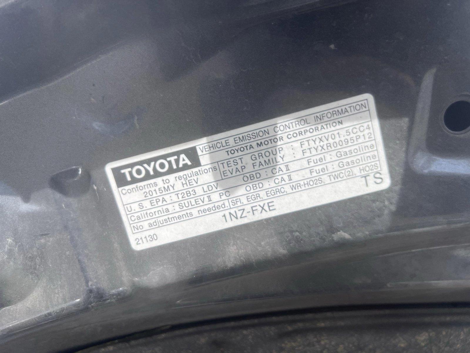 2015 Toyota Prius c Vehicle Photo in VALENCIA, CA 91355-1705