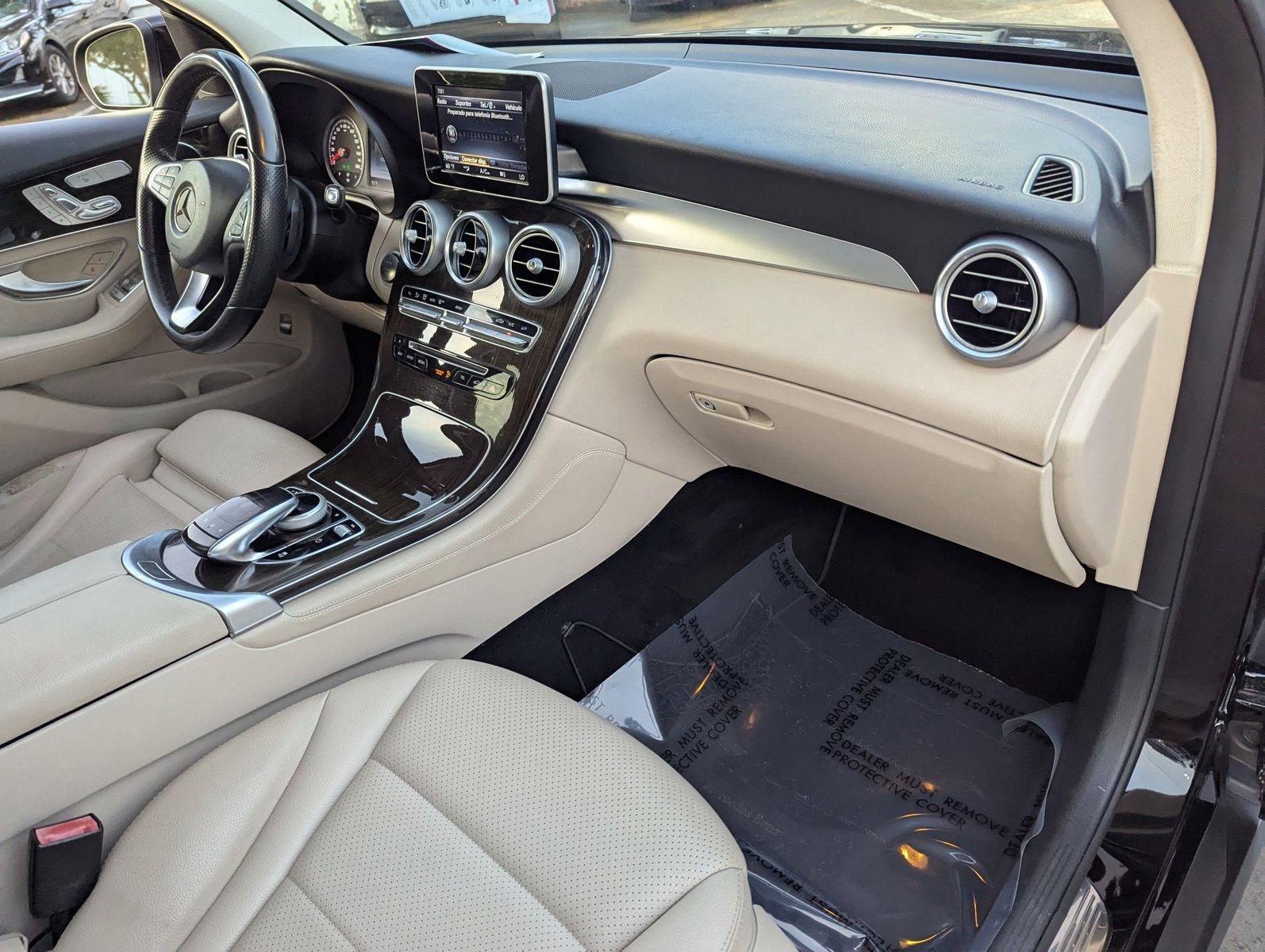 2016 Mercedes-Benz GLC Vehicle Photo in MIAMI, FL 33134-2699
