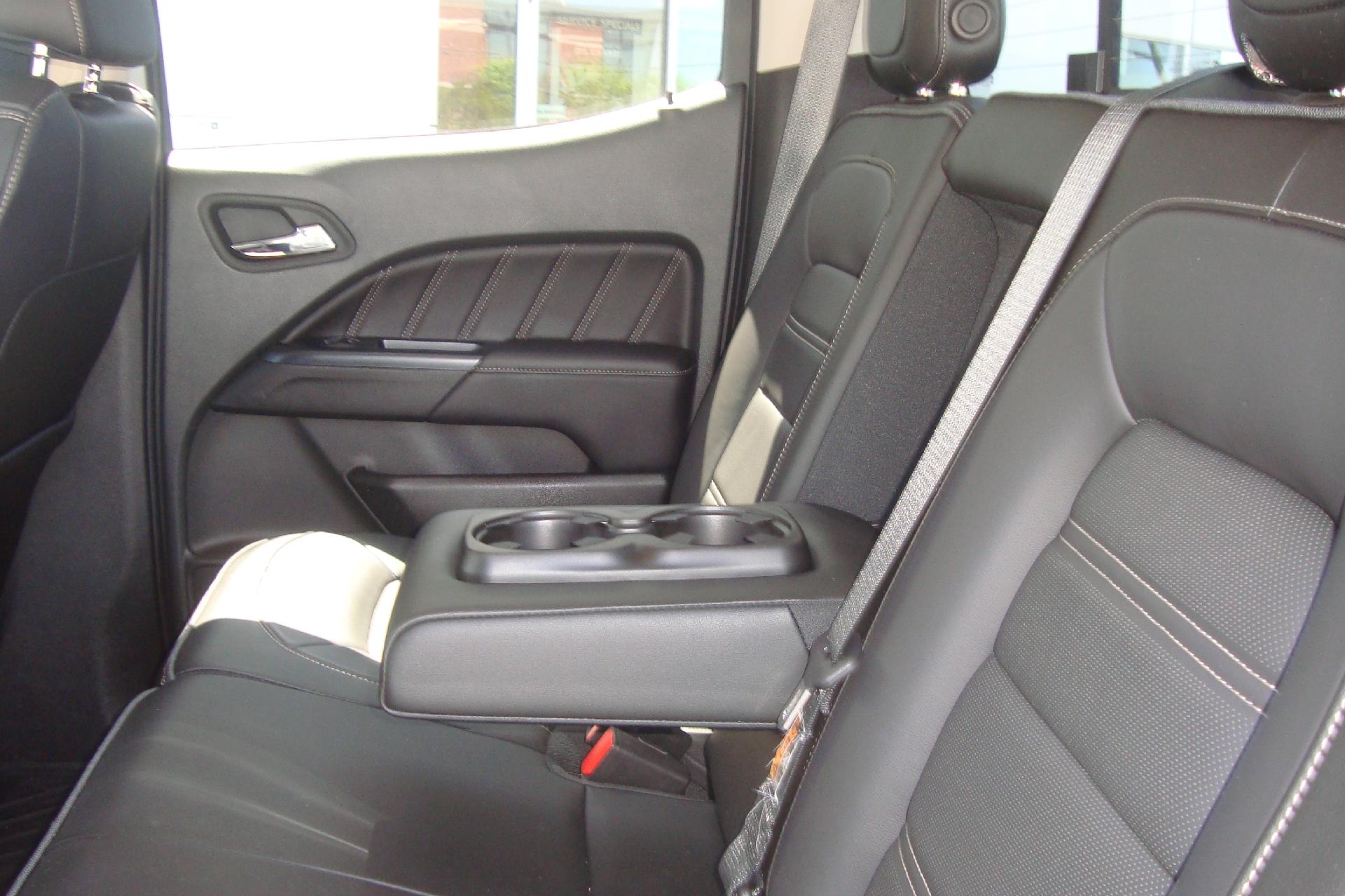 2022 GMC Canyon Vehicle Photo in PORTSMOUTH, NH 03801-4196