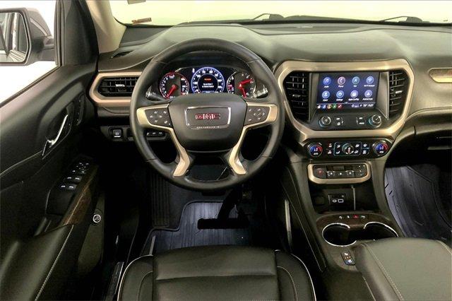 2023 GMC Acadia Vehicle Photo in KANSAS CITY, MO 64114-4545