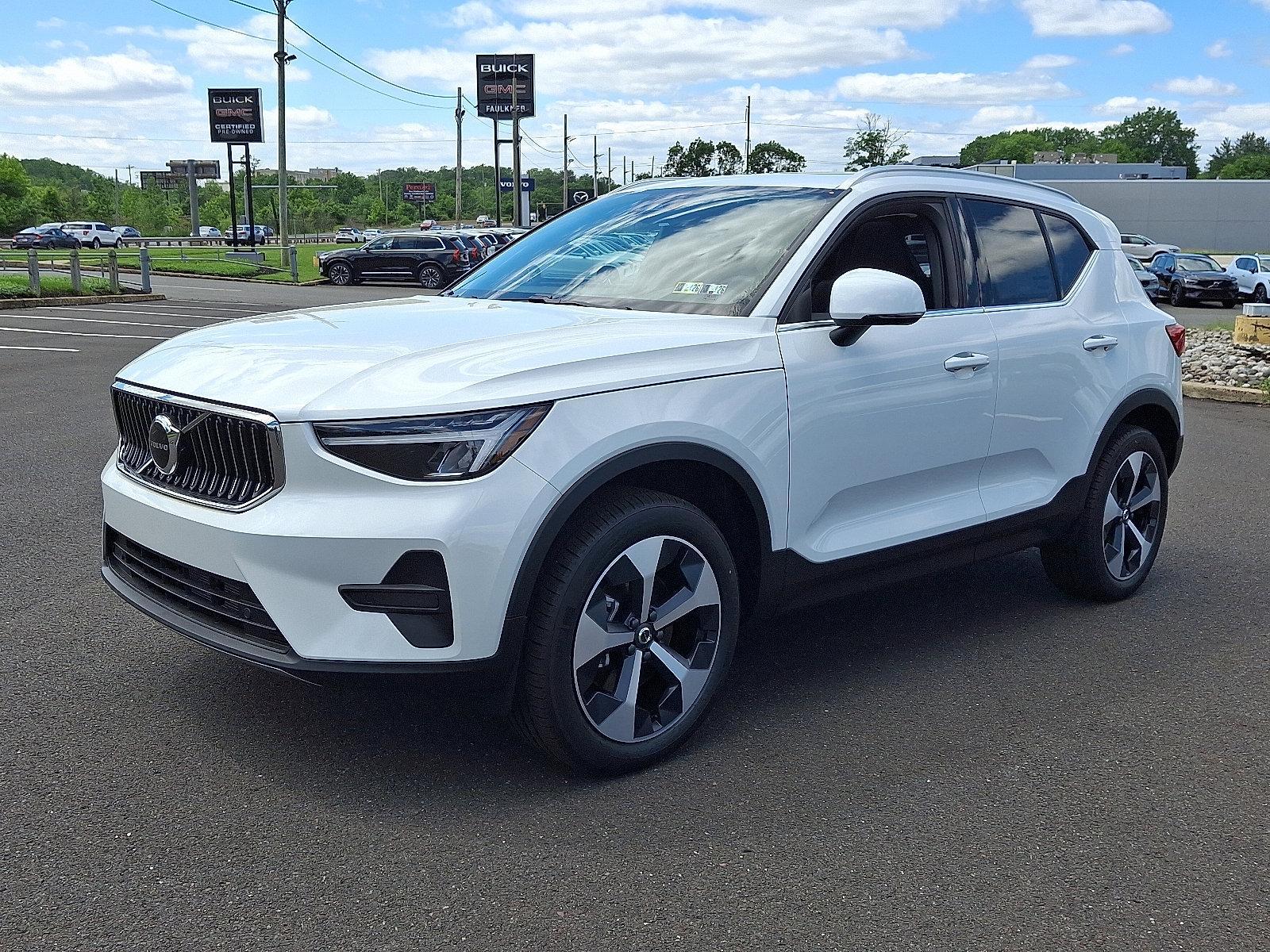 2025 Volvo XC40 Vehicle Photo in Trevose, PA 19053